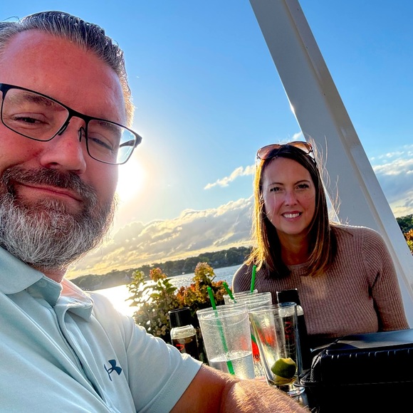 Meet your Posher, Angela - Picture 2 of 3